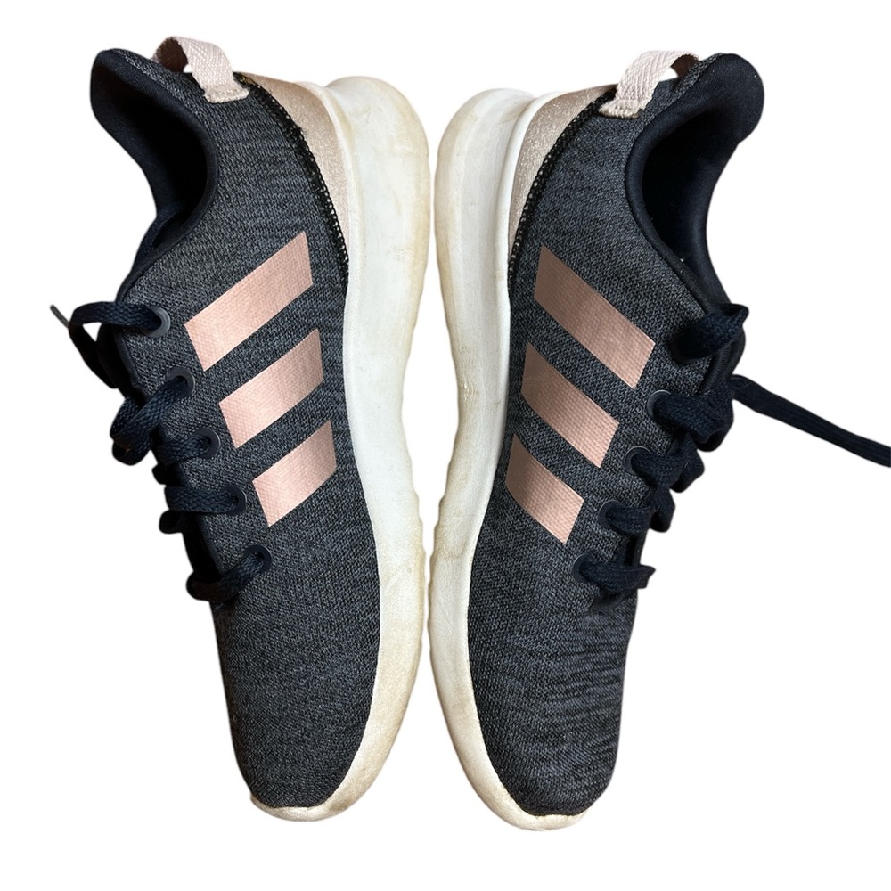 Adidas Girls Size 3 - Picture 3 of 6